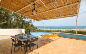 Nice apartment in Porto Palo with WiFi and 2 Bedrooms